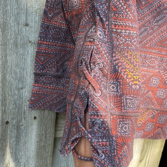 Hemp/Cotton Praña sweater - Picture 3 of 12